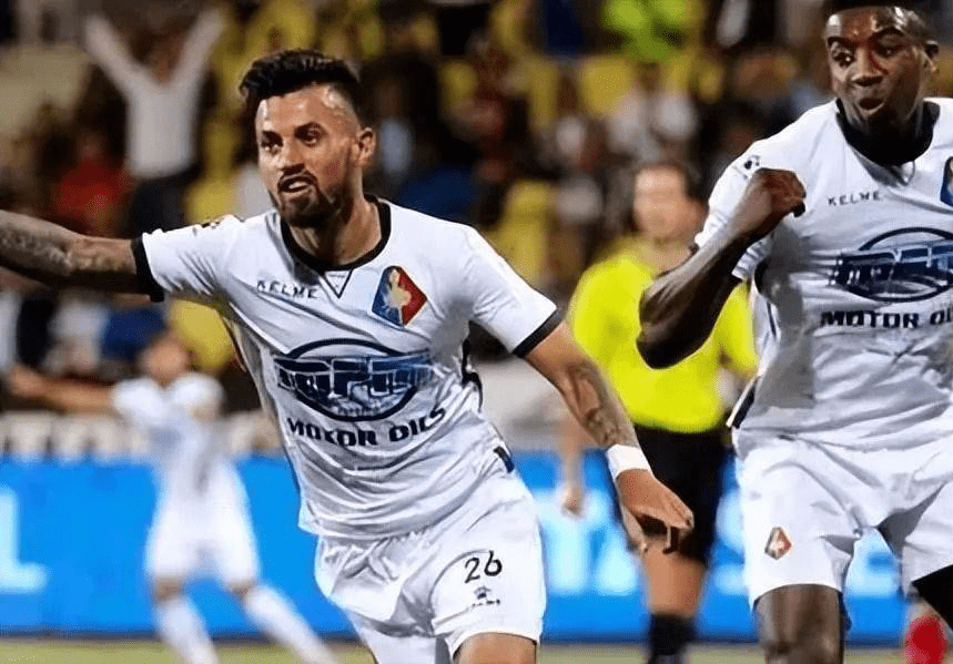 暂停生涯不 暂停生涯不