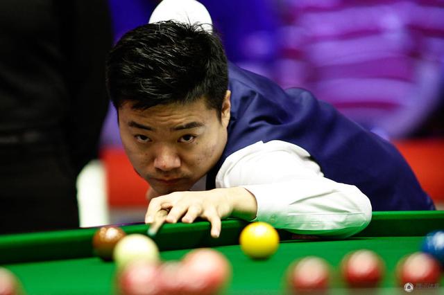 调查专家拉 调查专家拉